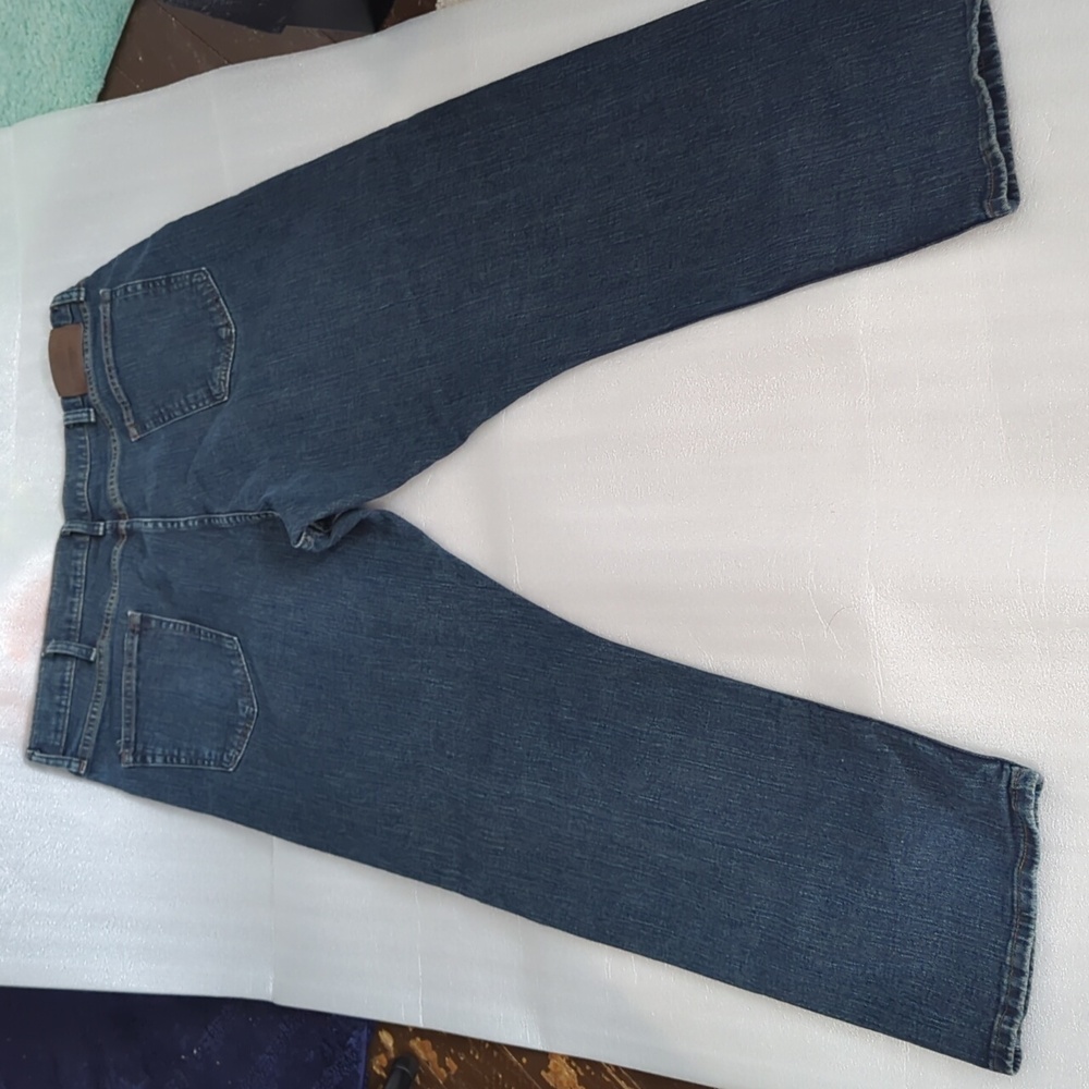 Men's Wrangler Relaxed Fit Jeans Size 40 X 30 - Picture 2 of 7